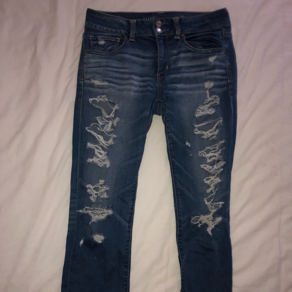 Distressed Jean Capris